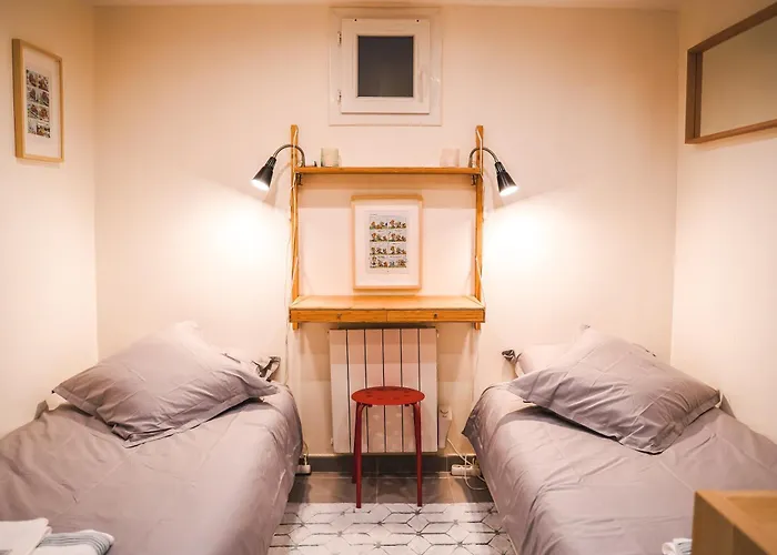 Charming Souplex In Paris