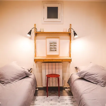 Charming Souplex In Paris